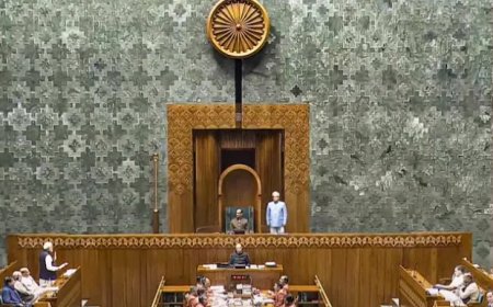 पुरी में स्‍कूल से लौट रही छात्राओं को जिंदा जलाने की कोशिश, पेट्रोल छिड़क कर लगाई आग