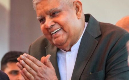 मोदी सरकार के कद्दावर मंत्री ने जगदीप धनखड़ को लगाया फोन.....इस्तीफे से पहले क्या हुआ था