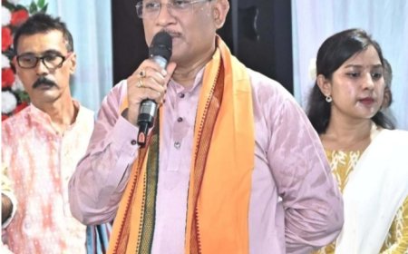 मुख्यमंत्री श्री विष्णुदेव साय ने श्री फलेश्वरनाथ महादेव मंदिर में पूजा अर्चना कर प्रदेशवासियों की सुख समृद्धि और खुशहाली की मंगलकामना की