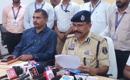 "डिजिटल अरेस्ट" के नाम पर करोड़ों की ठगी, यूपी के 5 शातिर साइबर ठग गिरफ्तार