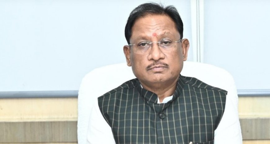 मुख्यमंत्री श्री विष्णु देव साय ने कहा—सड़कों पर विचरण करने वाले निराश्रित पशुओं की प्रभावी रोकथाम सुनिश्चित करें