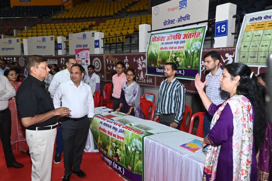 पशु सखी से लेकर प्रशासनिक अधिकारी दिखे स्वास्थ्य को लेकर सजग 