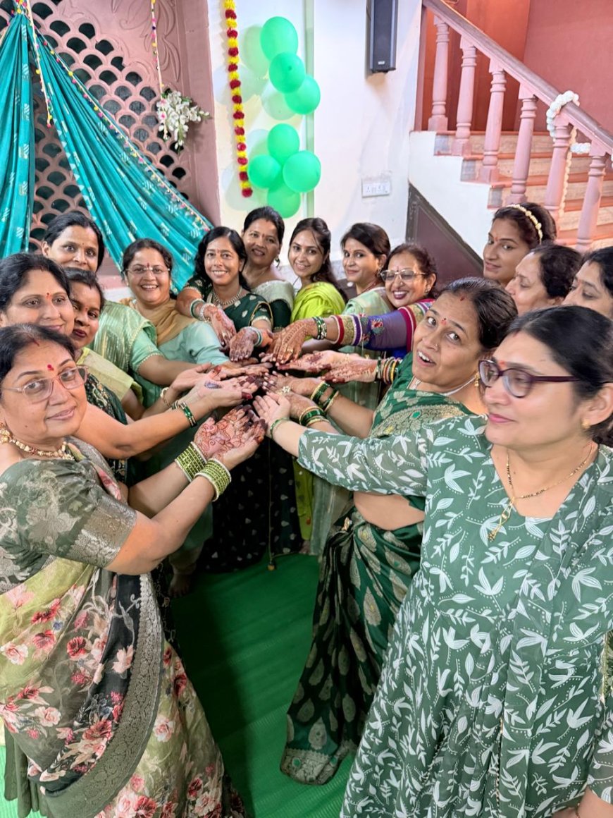 गुनगुनाते, झूमते, खेलते हुए मनाया सावन उत्सव