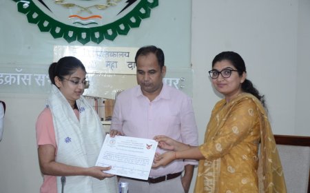 प्रोजेक्ट दधीचि, गोलछा परिवार ने लिया देहदान का संकल्प, कलेक्टर ने किया सम्मान