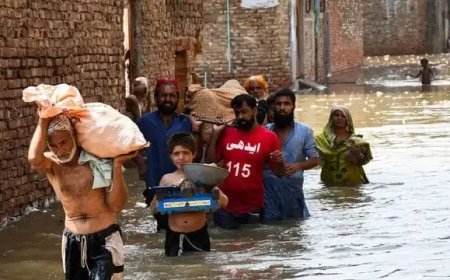 आपदा : दुश्मनी से ऊपर इंसानियत , संकट की घड़ी में भारत ने निभाया पड़ोसी धर्म 