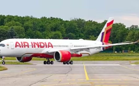 टेकऑफ करते ही Air India के प्लेन के इंजन में लगी आग, तुरंत कराई गई इमरजेंसी लैंडिंग।