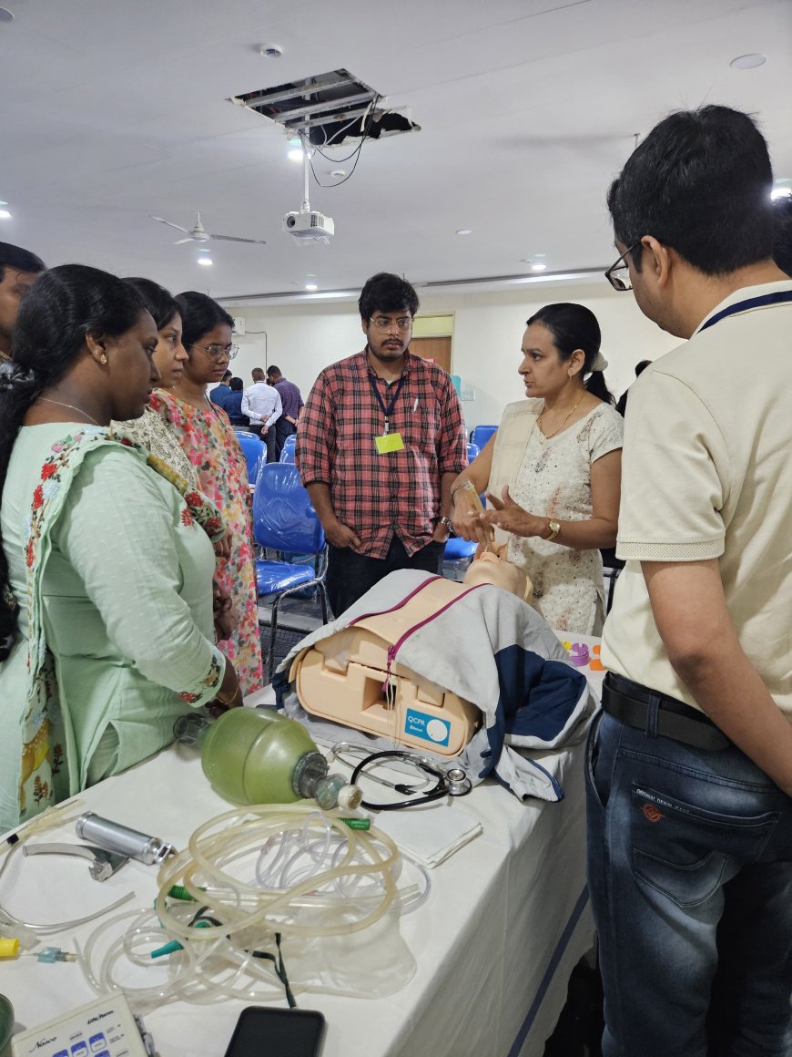 आपातकाल में जीवन की रक्षा करने में दक्ष हुए छात्र  - बीएलएस एवं एसीएलएस कार्यशाला में  बेसिक लाइफ सपोर्ट की दी जानकारी