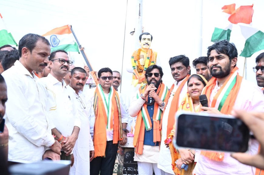 फनेन्द्र भूषण वर्मा  के नेतृत्व में 51 किलोमीटर से अधिक की ‘विशाल तिरंगा बाईक रैली’