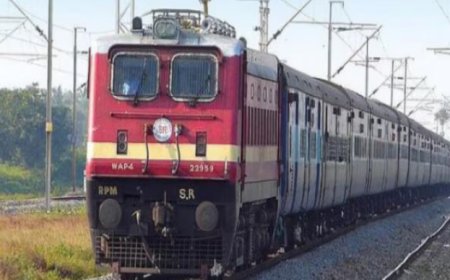 रेलवे की सौगात: दुर्गापूजा, दीपावली और छठ के लिए पूजा स्पेशल ट्रेन की घोषणा.