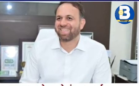 कलेक्टर भूरे छुरिया नगर पहुच कर मां दंतेश्वरी व पहाड़ी के उपर टीले मे चढकर किया हनूमान जी का दर्शन