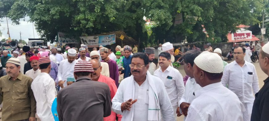 छुरिया नगर में धूमधाम से मनाया गया जश्ने ईद मिलादुन्नबी का त्यौहार 