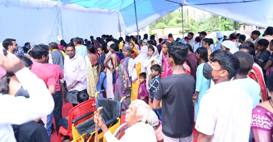 आधार कार्ड समस्या निवारण शिविर का हजारों लोगों ने लिया लाभ